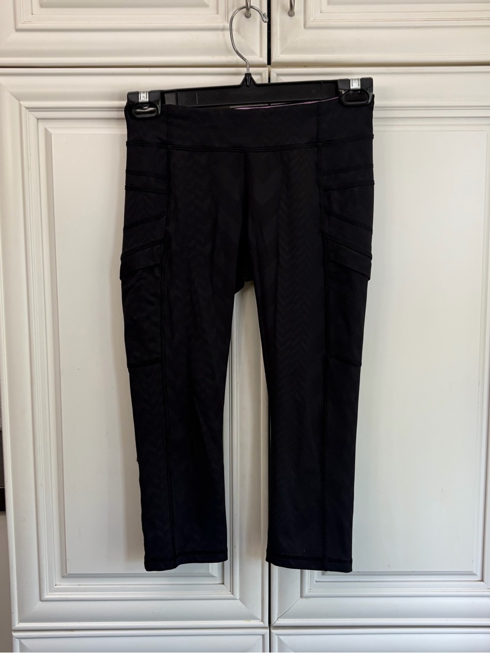 Ivivva by Lululemon girl’s crop leggings